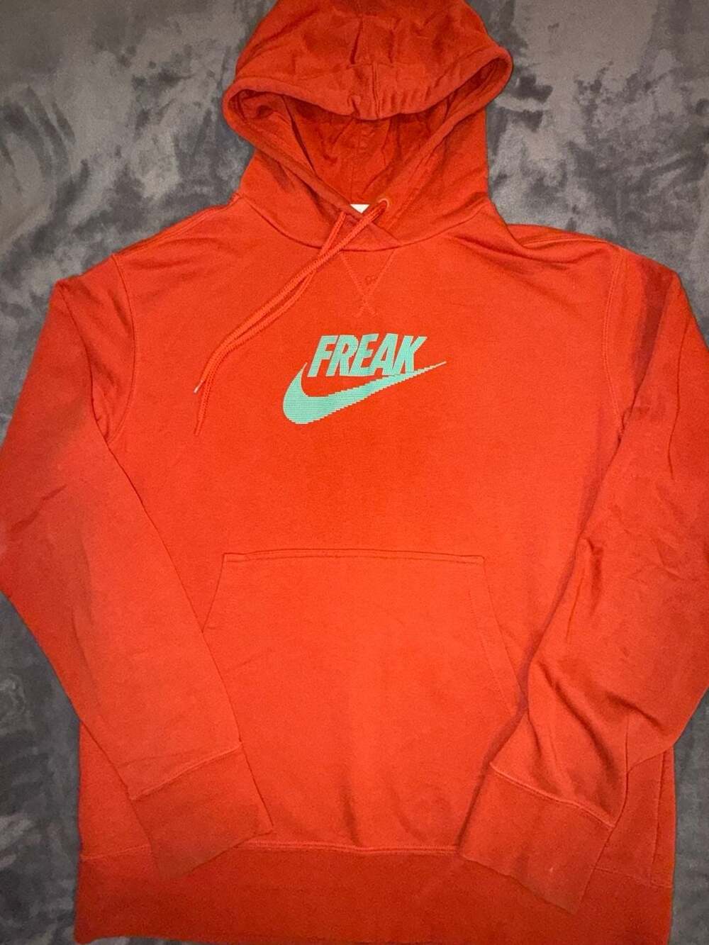 Nike Giannis Antetokounmpo Greek Freak Pullover Hoodie Red Size L